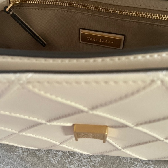 TORY BURCH FLEMING SOFT HANDBAG - Picture 4 of 8